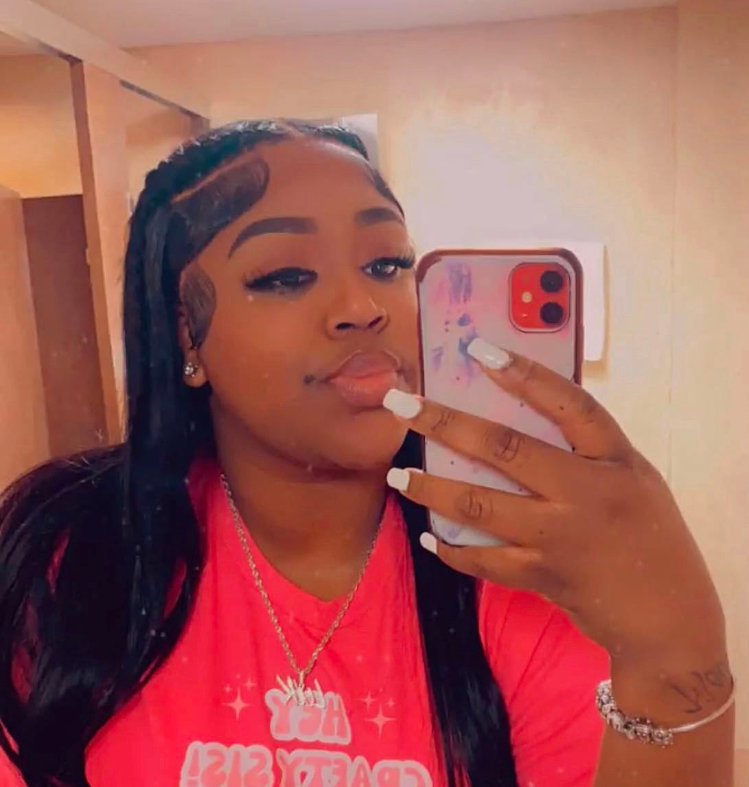 HD Lace Frontal Wig (Straight)
